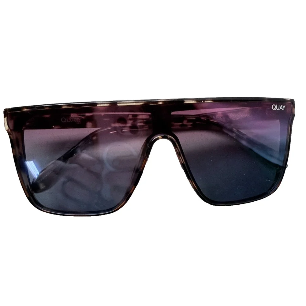 QUAY Nightfall Women's Sunglasses w/Case